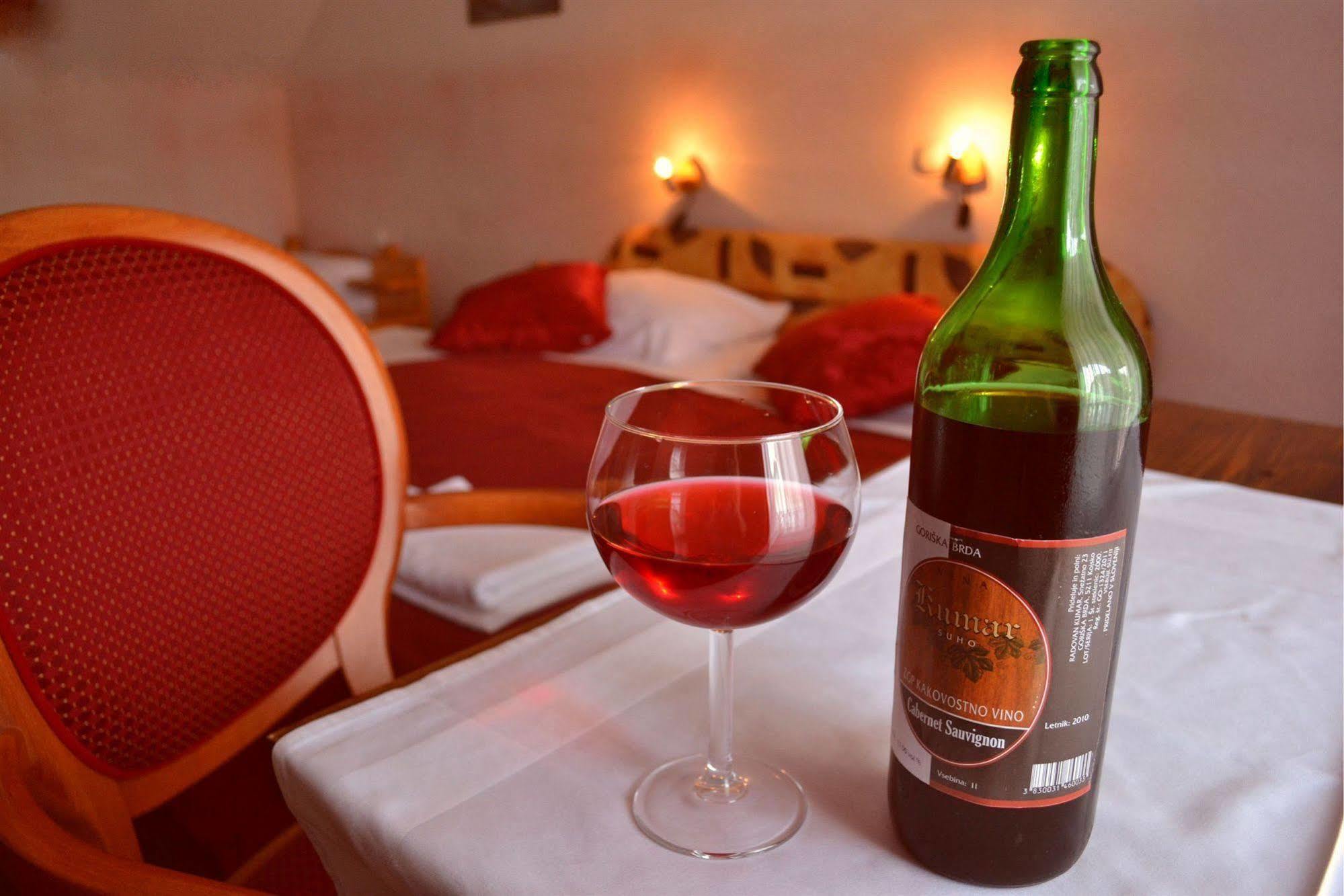 Hotel Silvester Cerklje na Gorenjskem Εξωτερικό φωτογραφία